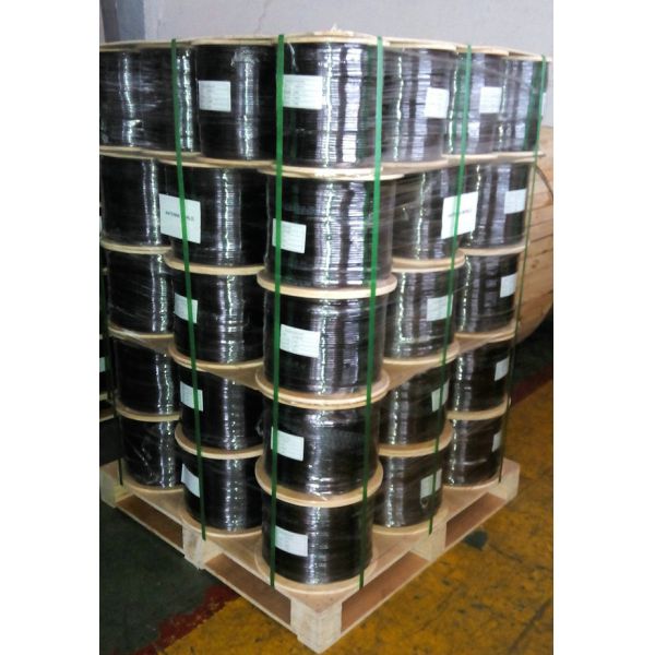 PE Jacket RG11 CATV Coaxial Cable Cable Jelly Folldant Compound Underground Use