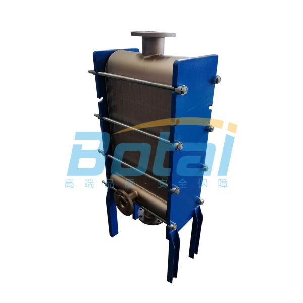 Fully welded plate and frame heat exchanger
