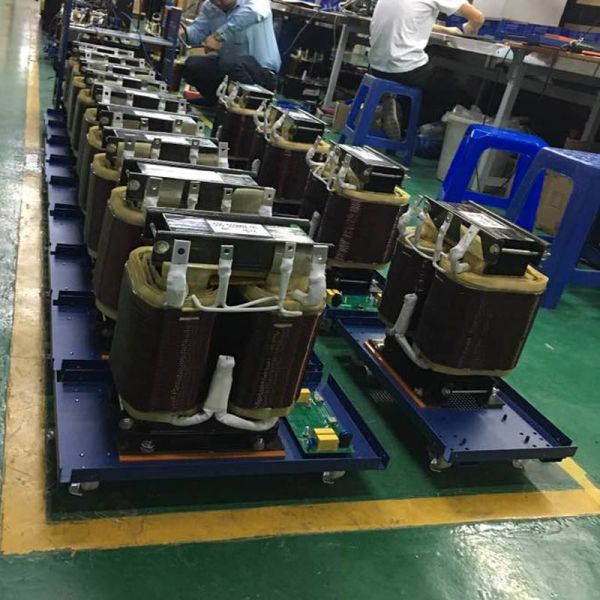 8000W Pure Sine Wave Power Inverter