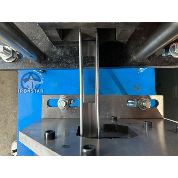 “Chile Standard C Channel Roll Forming Machine Ceiling C Channel Roll Forming Machine Light Steel Keel Roll Forming Machine 60/90mm C Channel Roll Forming Machine for Chile  ”