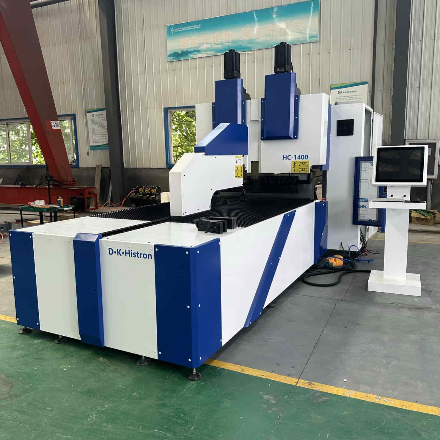 High Precision Fully Automatic Panel Bending Machine CNC Bending Center
