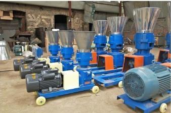 Máquina da pelota da alimentação da exploração avícola 380v 3kw 60kg/H