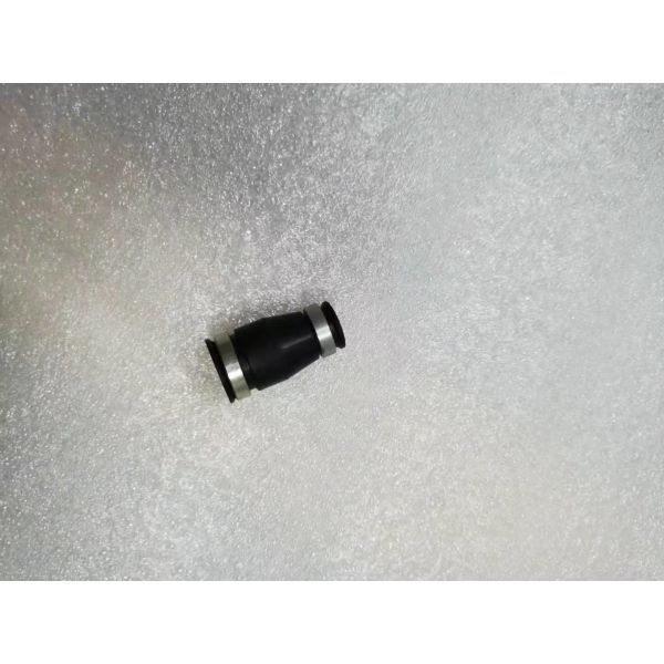 1154490092 1-15449009-2 Leak Off Connector Asm For ISUZU CXZ81K 10PE1