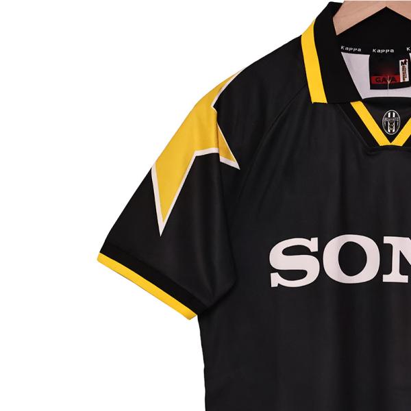 Retro Away Replica Football Shirts for Juventus 1995-1997 Season