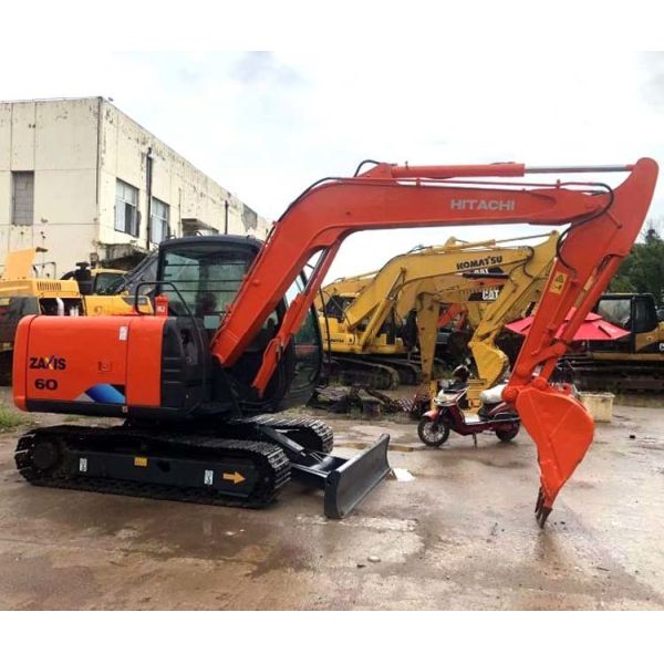 Doosan Engine Original Hydraulic Valve 6 Ton Mini Excavator for Construction Machinery in Korea