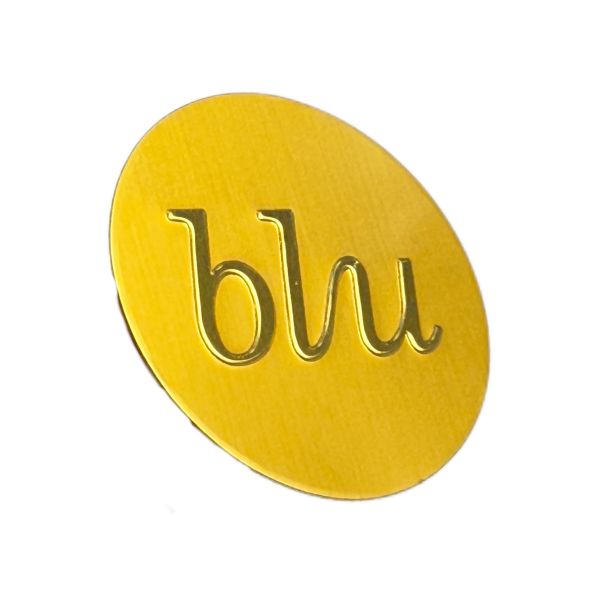 A High-end Logo Brand With A Golden Embossed Three-dimensional Custom Label