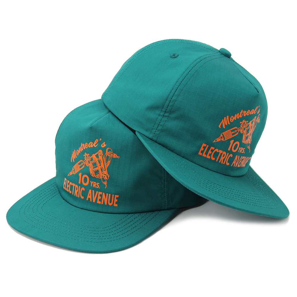 Custom A Frame 5 Panel Baseball Caps 100% Cotton 3D Embroidered Two Tone