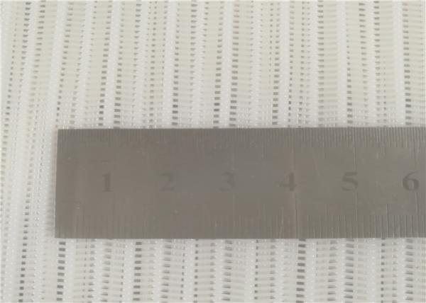 Spiral Loop Width 1-10mm Polyester Mesh Belt Flat Surface