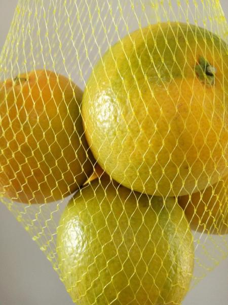 LDPE Mesh Sleeving Bags Packaging plástico tecido amarelo