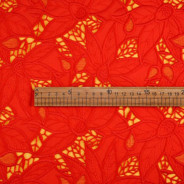 Beautiful Leaf Guipure Embroidery Tulle Lace Fabric 135cm Width
