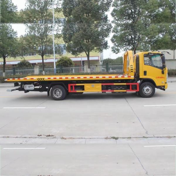Isuzu  3-8 Tons Wrecker Obstacle Tow Tractor Truck   Recovery Truck