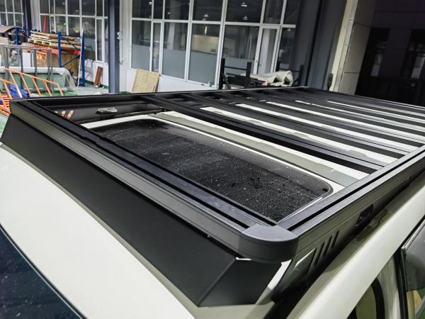 TOYOTA LC200 Car Model High- 4X4 Aluminum Solar Car Roof Racks with Backbone Mounting