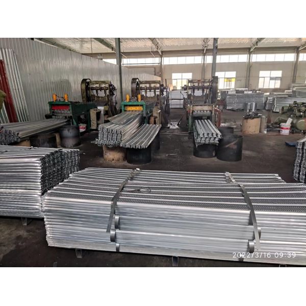 Lightweight galvanized Expanded metal Hy Rib lath for modern wall construction
