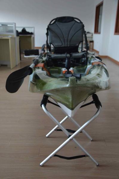 O estojo compacto 9 pés senta-se no banco traseiro de luxe da canoa superior anticorrosivo com o suporte de Rod montado nivelado