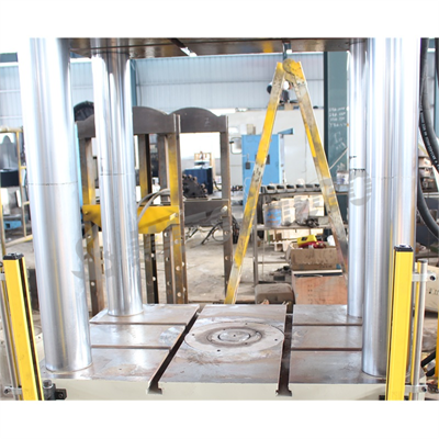 3150KN Four Column Industrial Hydraulic Press Machine Three Beam High Pressure