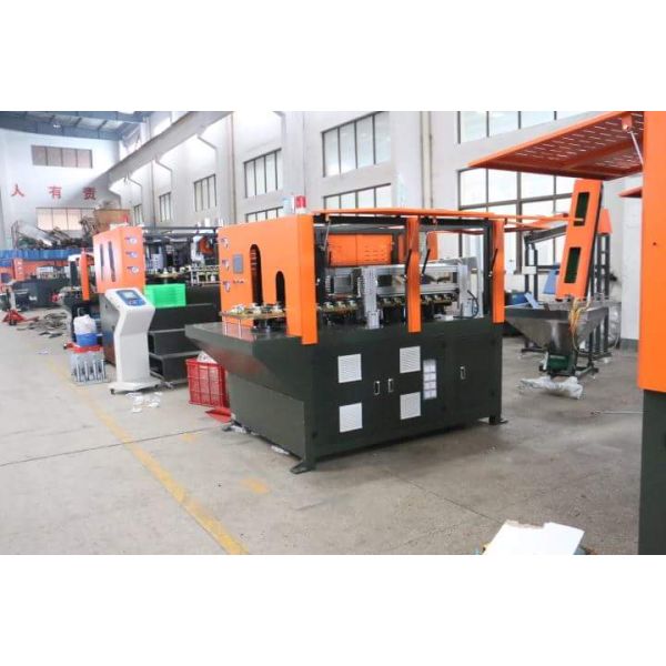 1600BPH Automatic Blowing Machine For Making Max Diameter 105mm Water Bottle