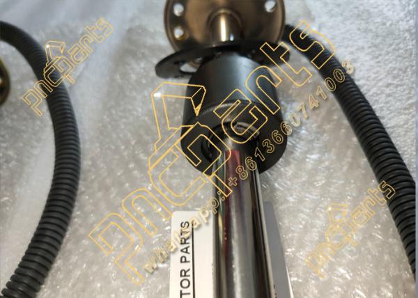 31M9 02130 31Q4 02130 Fuel Cap With Chain R210 9 Hyundai Excavator Parts