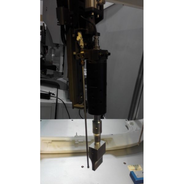 Industrial Ultrasonic PVC Welding Machine , Electric Welder Equipment Customized