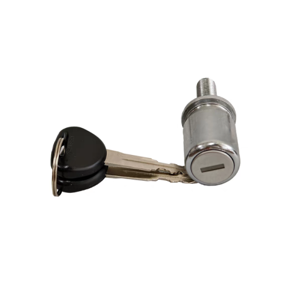 Steering Lock  for Mitsubishi Pajero Montero Rear Tailgate Spare Tire Anti-theft Lock Cylinder Equipped with Key MR259097/95
