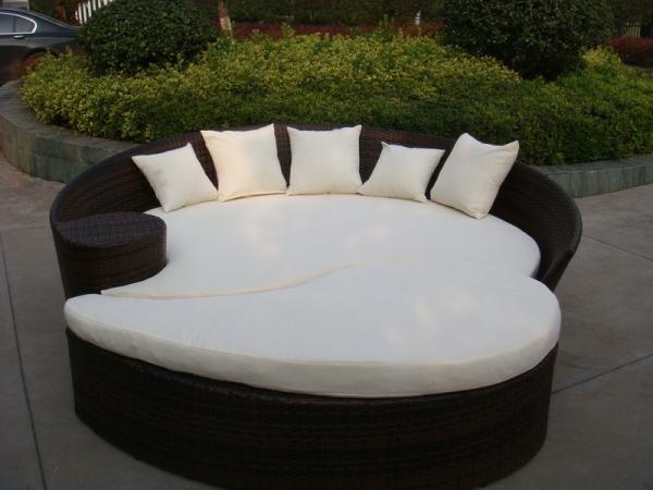 Fashion Brown Outdoor Rattan Daybed , Garden / Patio Furniture