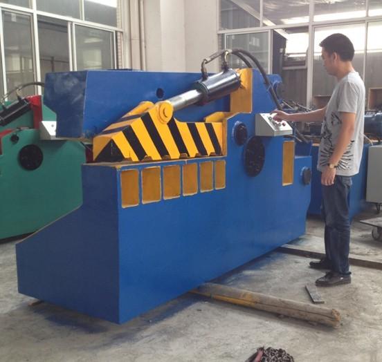 700mm Alligator Shears Hydraulic Metal Scrap Stainless Steel Cutter