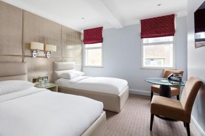 Leather upholstered Headboard Bed with Modern nightstand and in-wall Wardrobe closet cabinets Leisure fabric sofa chair