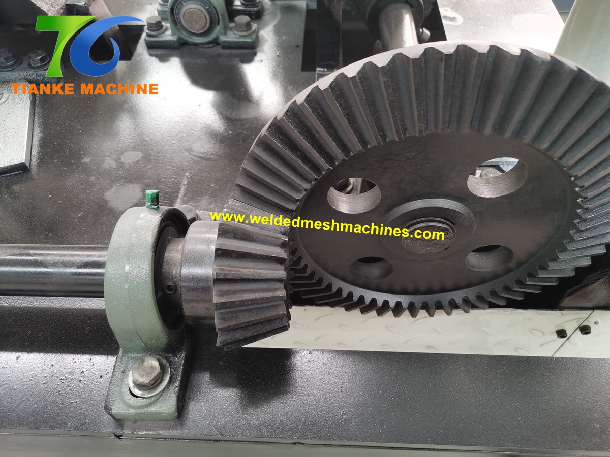 Машина 70kg/H загородки колючей проволоки стены 2.2mm тюрьмы Tianke