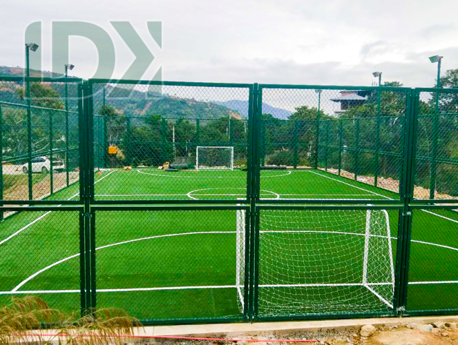 Luxury Sturdy Soccer Cage Fence Sport Ball Field Fence Metal