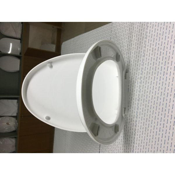 Contemporary Style Universal Toilet Lid Cover , Toilet Bowl Top Cover Quick Cleaning