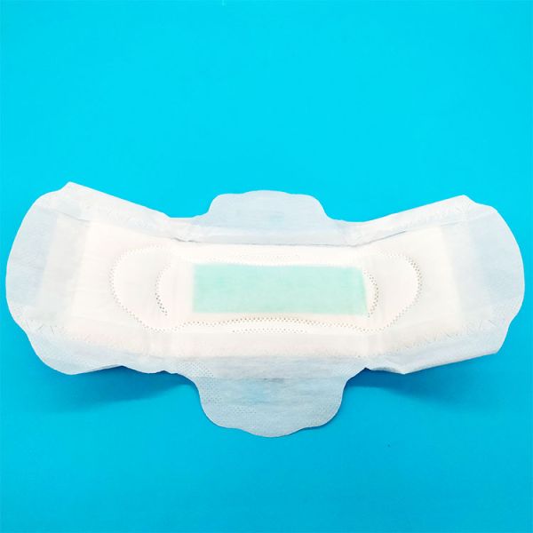 Крылатый стиль одноразовые женские подушки женские санитарные салфетки анионные санитарные полотенца