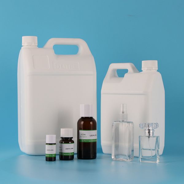 Light Yellow Car Perfume Fragrance Oil Scented Like Refreshing Amethyst Fragrance