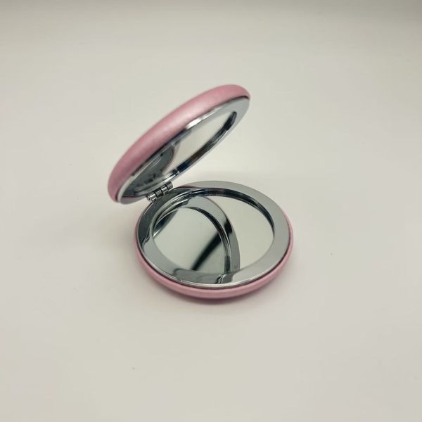 Magnet small size folding cosmetic mirror made of zinc alloy with customizable plating colors and OEM options suitable for gifts