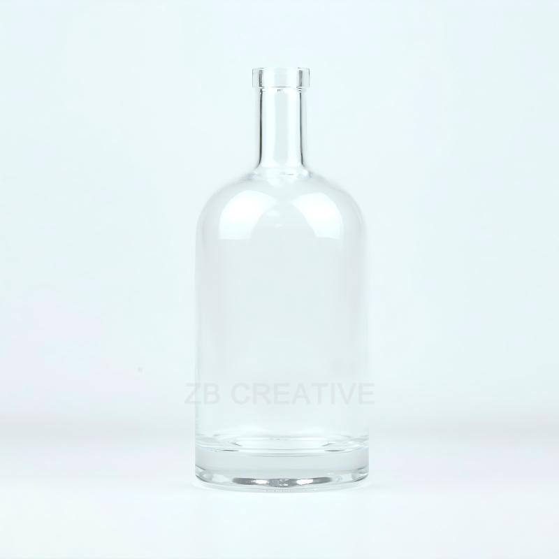 1000ml Large Vodka Glass Bottle For Premium Spirits Packaging  Cystal White With Cork Top 750G CY-1026