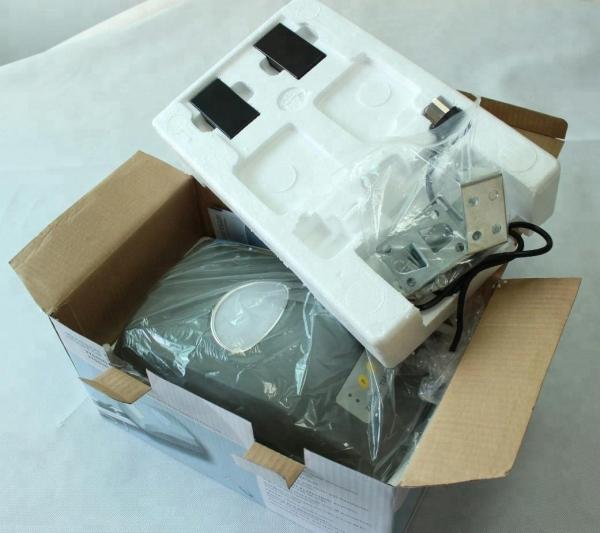 Automatic Sectional Chain Drive Door Motors 25-35m Remote Distance AC 220~240V