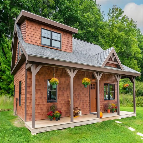 Modern Green Prefabricated Dwellings with Low Carbon Features