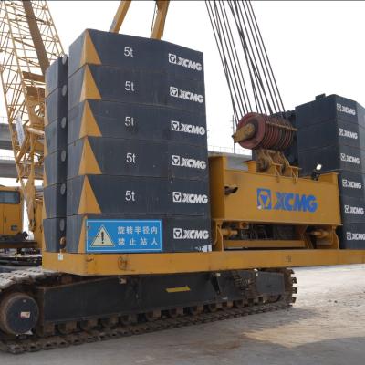 XGC300 Big Crawler Crane In Construction Sites