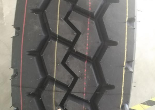 All Position Axle Off Road Truck Tires 12.00R20 Optimized Carcass Structure