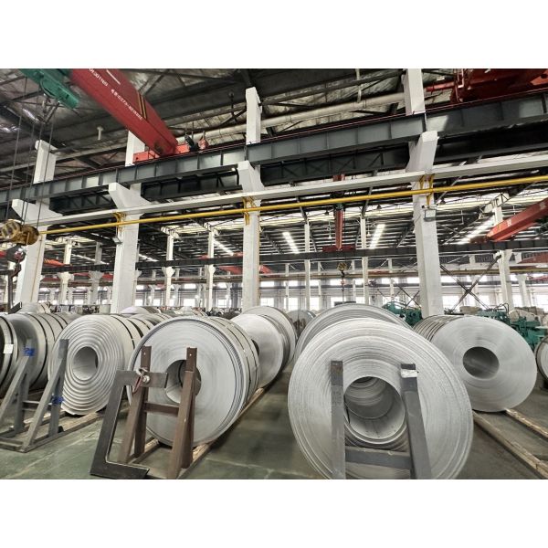 ASTM JIS 1 mm 3 mm 20 mm 2B BA Tiras decorativas laminadas en frío laminadas en caliente de acero inoxidable