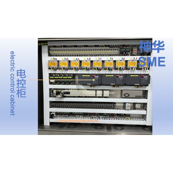 Beijing Universal Resort 1800PCS/Hour 3D Glasses Batch Cleaning Machine Juice Sweat Finger Print Spray Cleaning System