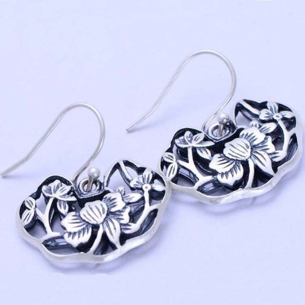 Sterling Silver 925 Engraved Flowers Dangle Earring (XH042982W)