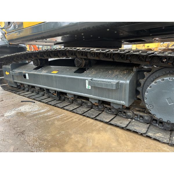 Подержанный экскаватор Hyundai 220LC-9S 22 тонны