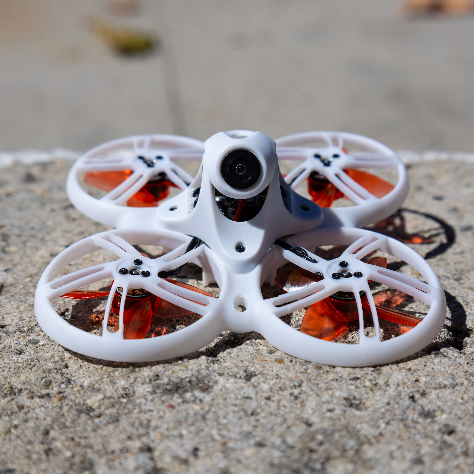 Tinyhawk Iii Rtf Kit 3 Fpv Racing Drone with F4 15000kv Runcam Nano 4 25-100-200mw Vtx 1-2s Frsky D8 Controller Goggles