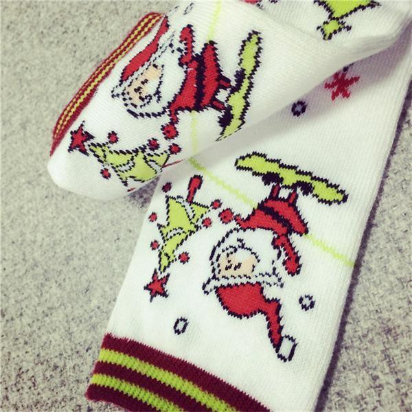 Cute christmas santa claus patterned design supersoft cotton wearing socks for women