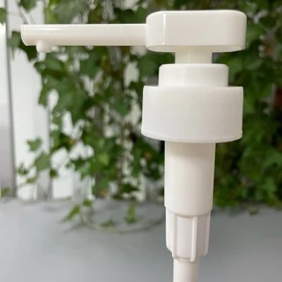 JL-JK303  Ribbed Smooth Big Output 4cc 5cc Screw Lotion Pump 28/410 33/410 38/400 38/410