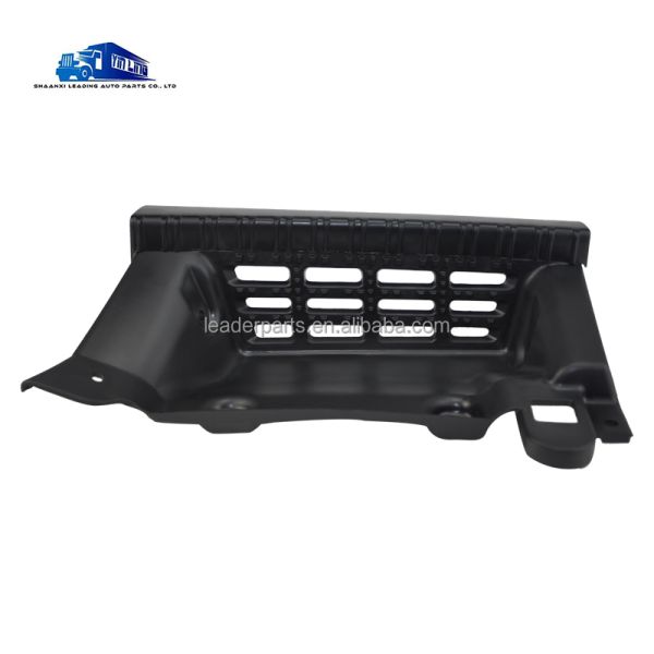 Picture of Foton Car Side Pedals Left and Right Foot Steps Top-Selling Truck Door Parts