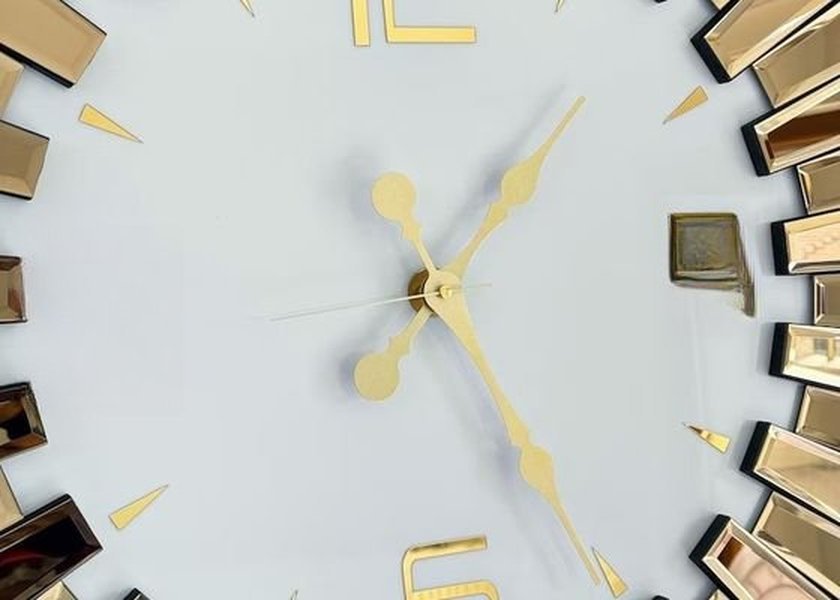 Opulent Copper Mirror Wall Clock with Silent Movement and Customizable Design