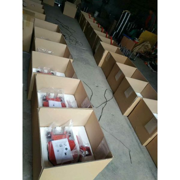 Long Handle 12000lbs 1100mm Triple Air Bag Jack For Car Lifting