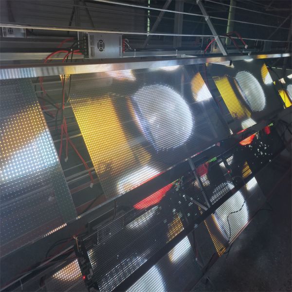 Горячая продажа 5V SMD1314 Высокая мощность Гибкий цвет LED Дизайн интерьера LED Прозрачный пленочный экран