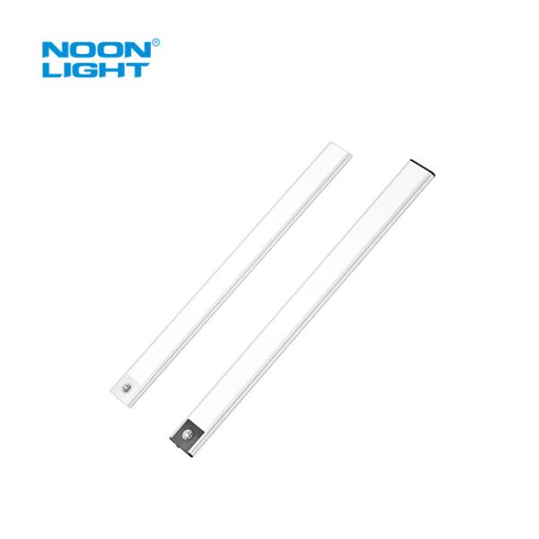 3.5W 500lm Wireless Under Cabinet Lighting Home Use With PIR Sensor Built In Battery