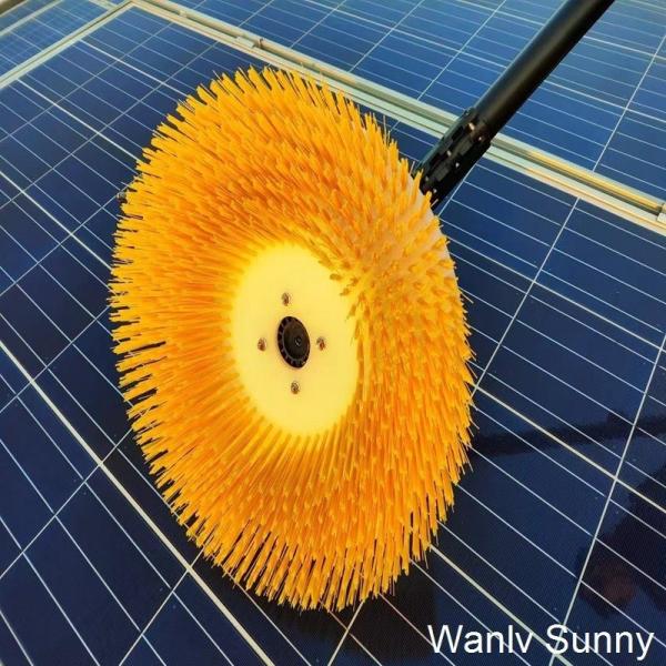 Limpeza de lugares altos Máquina de limpeza de painéis solares de cabeça de disco único com alça de 5,5 M